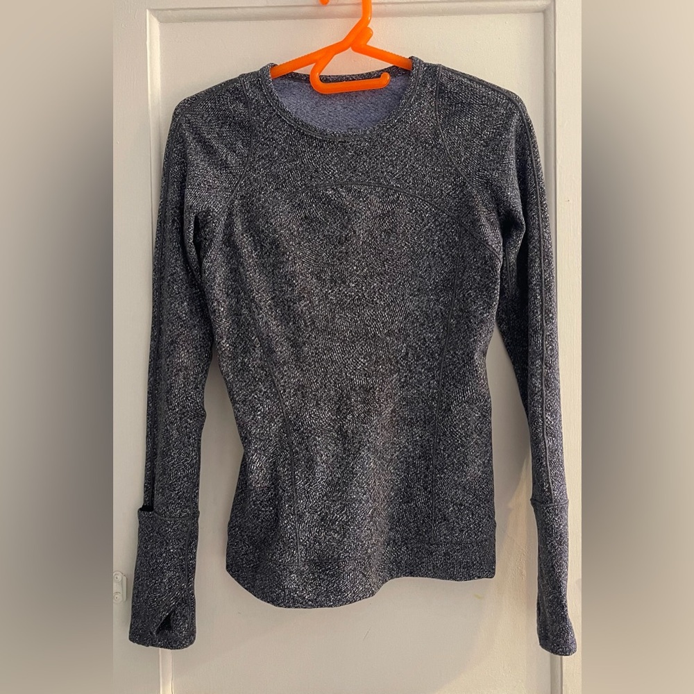 Lululemon Cypress Kiss Long Sleeve Size 4